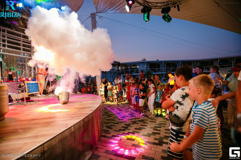 Шоу с жидким азотом